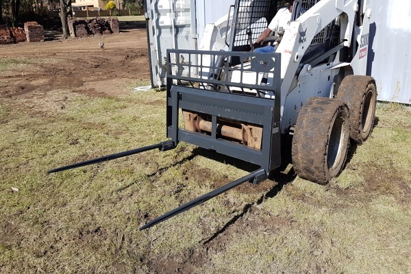 Skidloaders