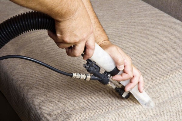Water Extraction and Carpet Cleaning