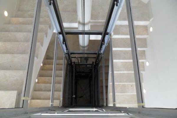 Econo Home Lifts CC