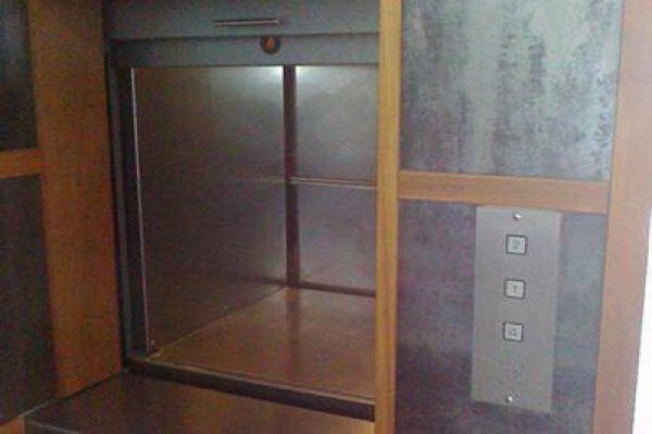 Econo Home Lifts CC