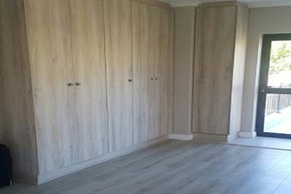 Latreuo Kitchens