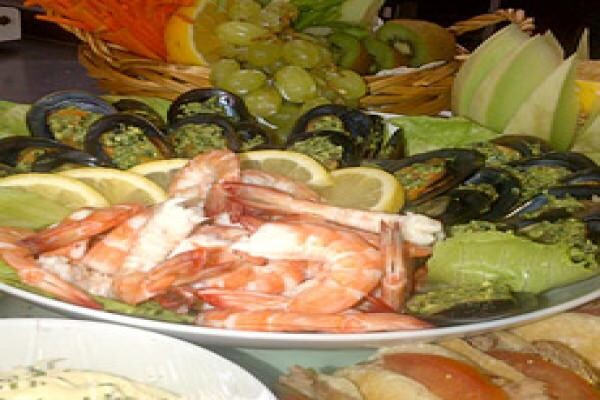 Blue Strawberry Caterers