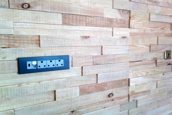A J Joiners & Shopfitting