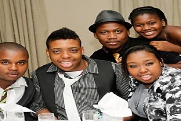 Ray Roberts Photography & Insomnia Productions