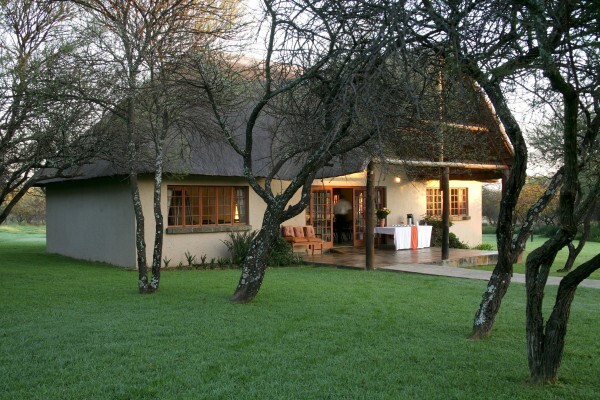 Mongena Game Lodge (Pretoria)