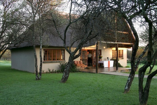 Mongena Game Lodge (Pretoria)