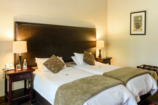 Mongena Game Lodge (Pretoria)
