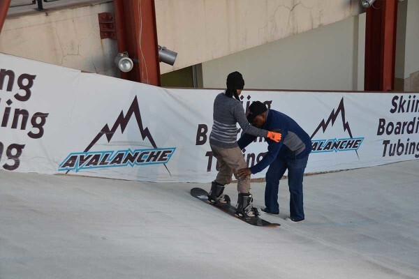 Avalanche Snow Boarding