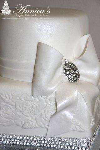 Zwi's Florist & Decor