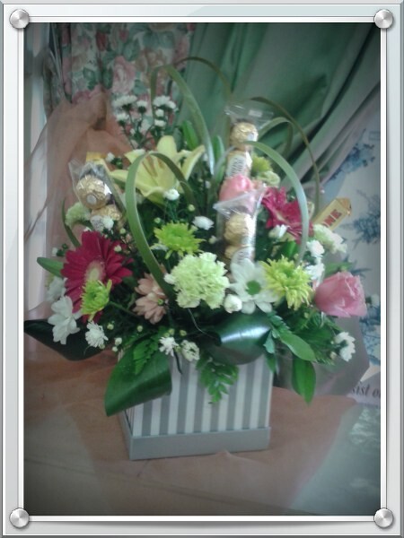 Flora-Glynn Florist & Gift Shop:After Hours