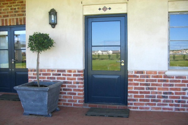 Amdoor