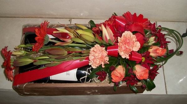 Flora-Glynn Florist & Gift Shop