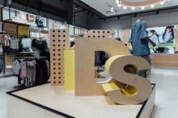 Retail Shopfitting Services