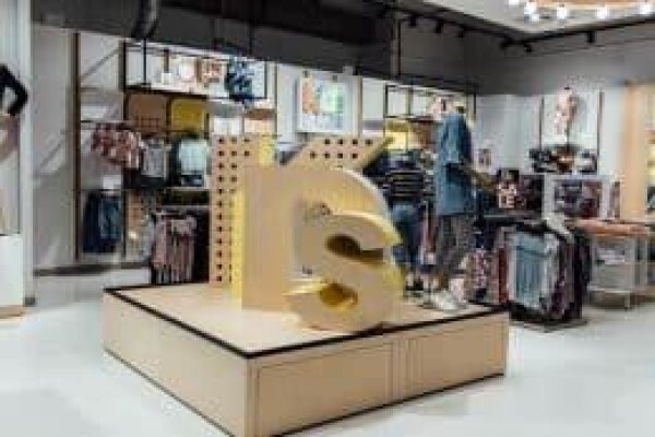 Retail Shopfitting Services