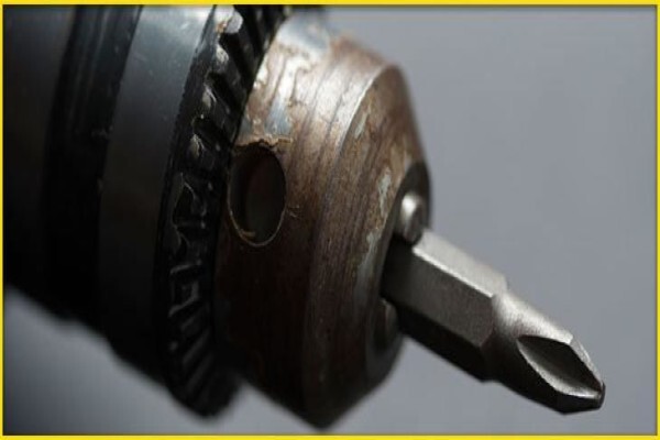 Mr Bolt & Nut CC