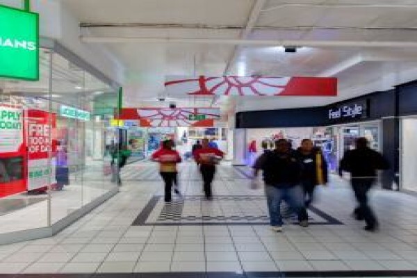 Pier 14 Shopping Centre
