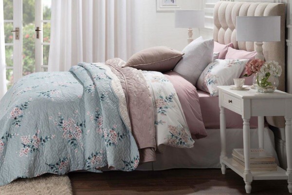 Volpes Linen:Atterbury Value Mart