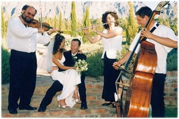 Hungarian Trio Romanitic Strings