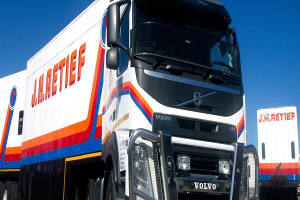 J H Retief Transport