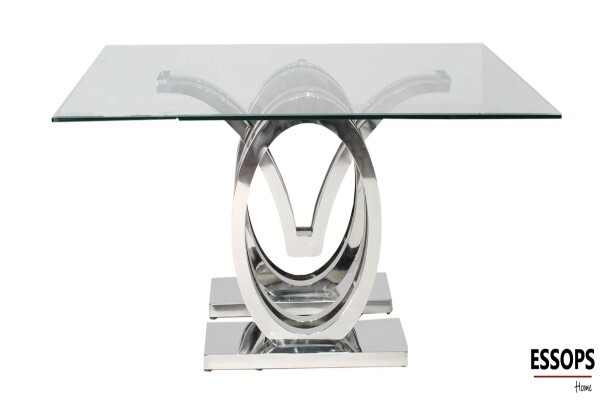 Essop's Furnishers (Comaro)