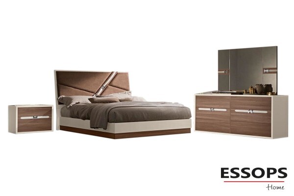 Essop's Furnishers (Comaro)