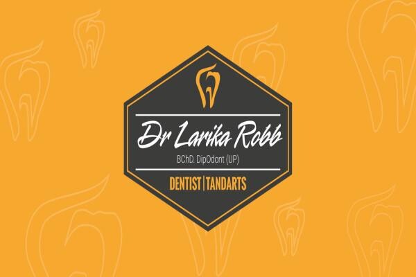 Dr Larika Robb (Dentist Newcastle)