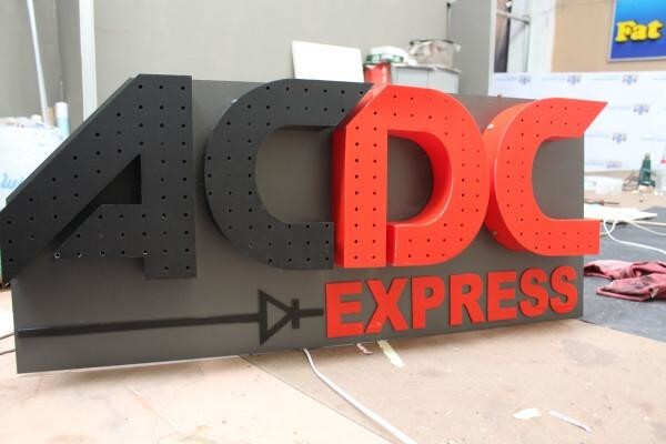 Sign-Tech Neon & Graphics