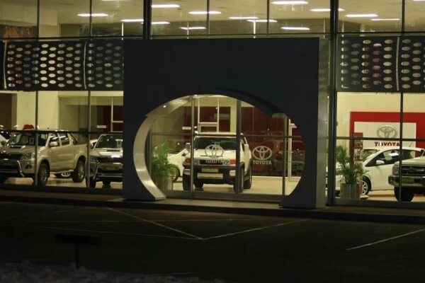 JR Aluminium & Glass