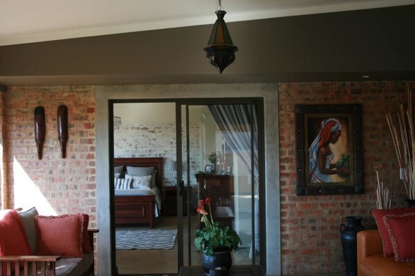 JR Aluminium & Glass