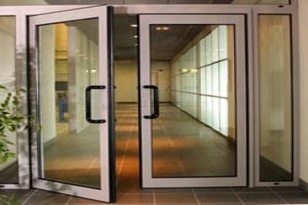 L K Glass & Aluminium
