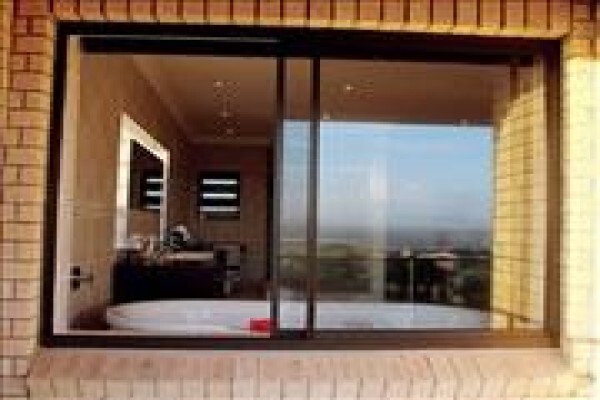 L K Glass & Aluminium