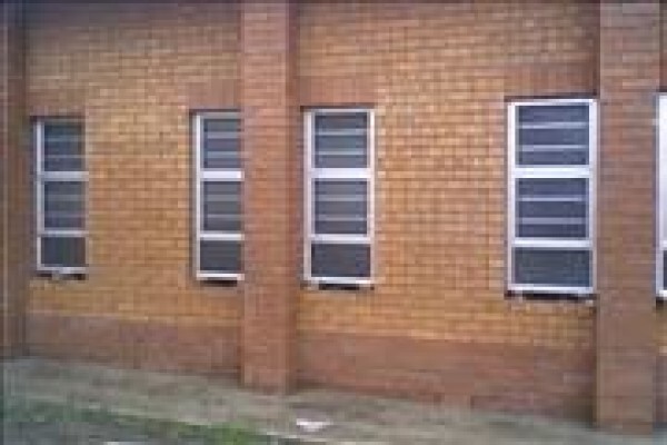 L K Glass & Aluminium