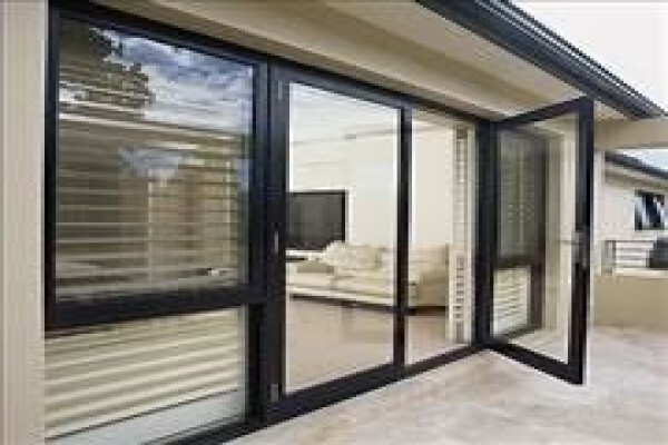 L K Glass & Aluminium