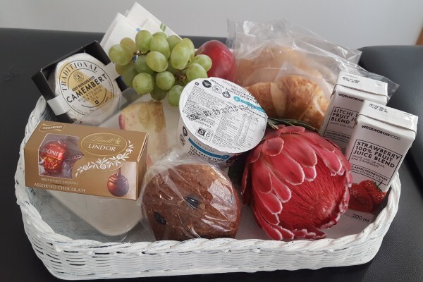Bizzie Lizzie Florist & Gift Baskets