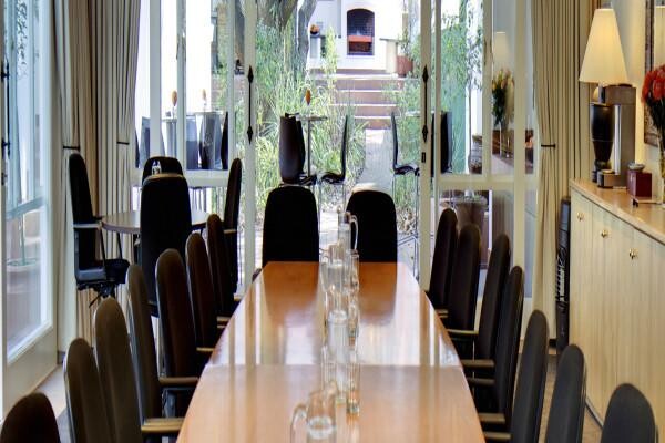 Melrose Place Guest Lodge