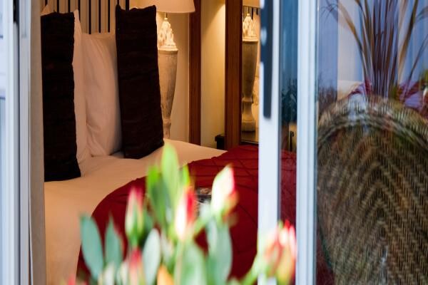 Melrose Place Guest Lodge