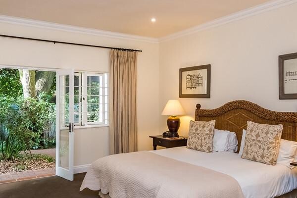 Melrose Place Guest Lodge