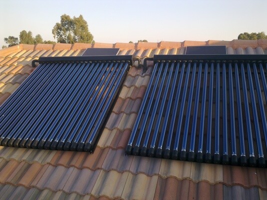 E R Solar