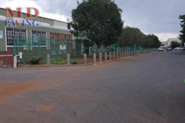 M D Paving