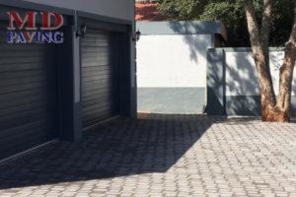 M D Paving