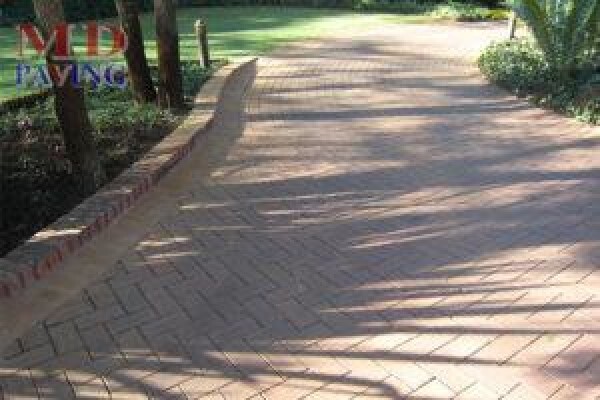M D Paving