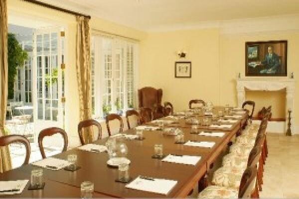 Highlands Country House