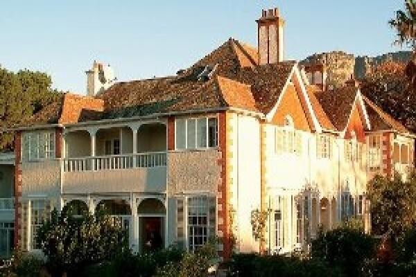 Highlands Country House