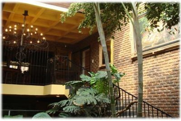 Emalahleni Castle Hotel