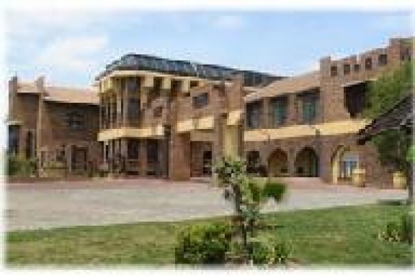 Emalahleni Castle Hotel