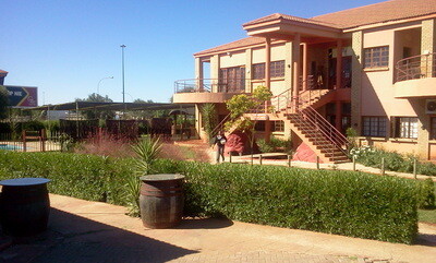 Ekhaya Restaurant & Guesthouse