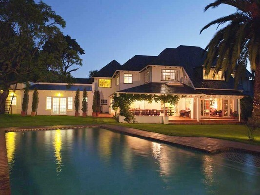Ten Stirling Bed & Breakfast