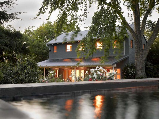 Ten Stirling Bed & Breakfast