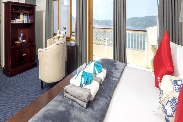 Blue Oyster B & B