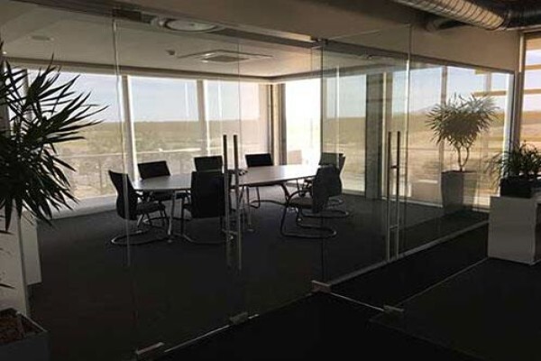Table View Glass & Aluminium